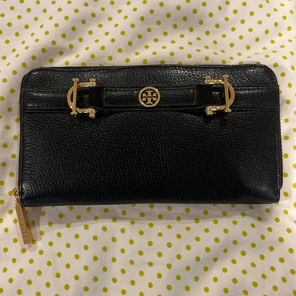 Tory Burch Continental wallet